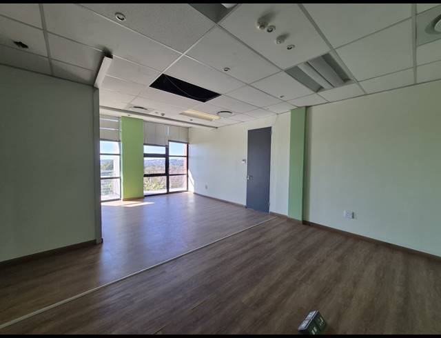 221M² OFFICE TO LET IN SANDTON CENTRAL
